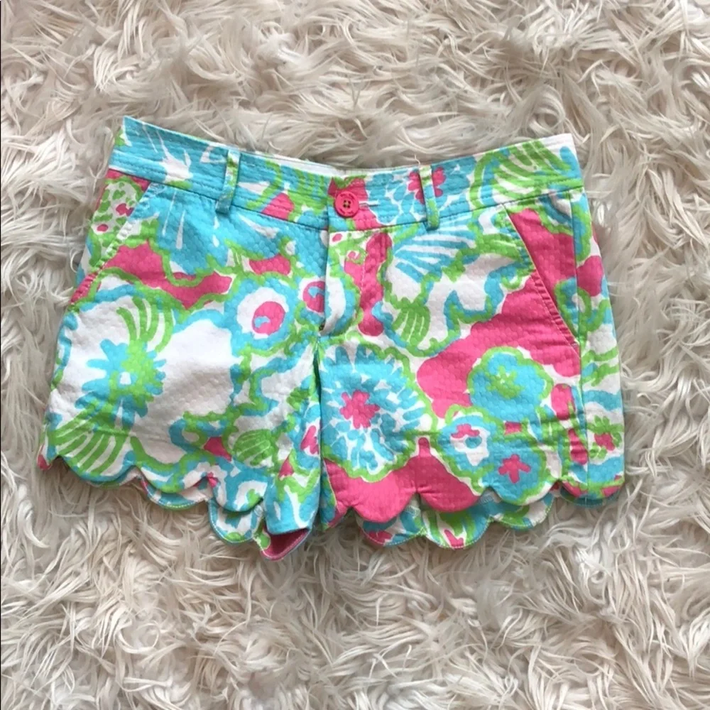 • Lilly Pulitzer • Buttercup Shorts A Delicacy 00